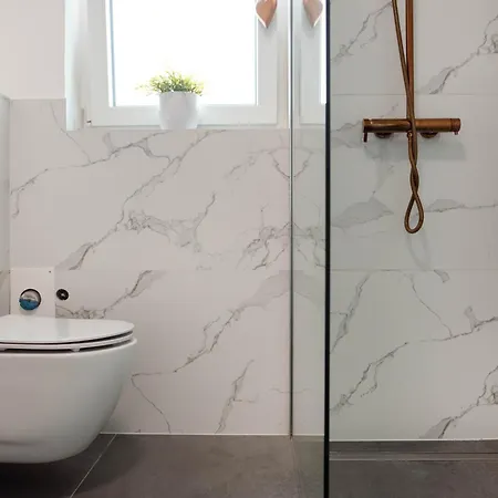 Adriatic Sunset View Апартаменты *