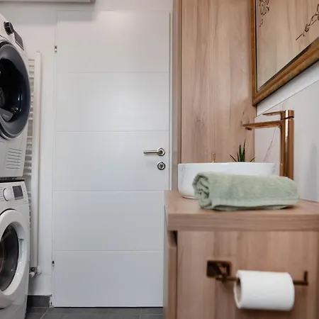 Adriatic Sunset View Апартаменты *